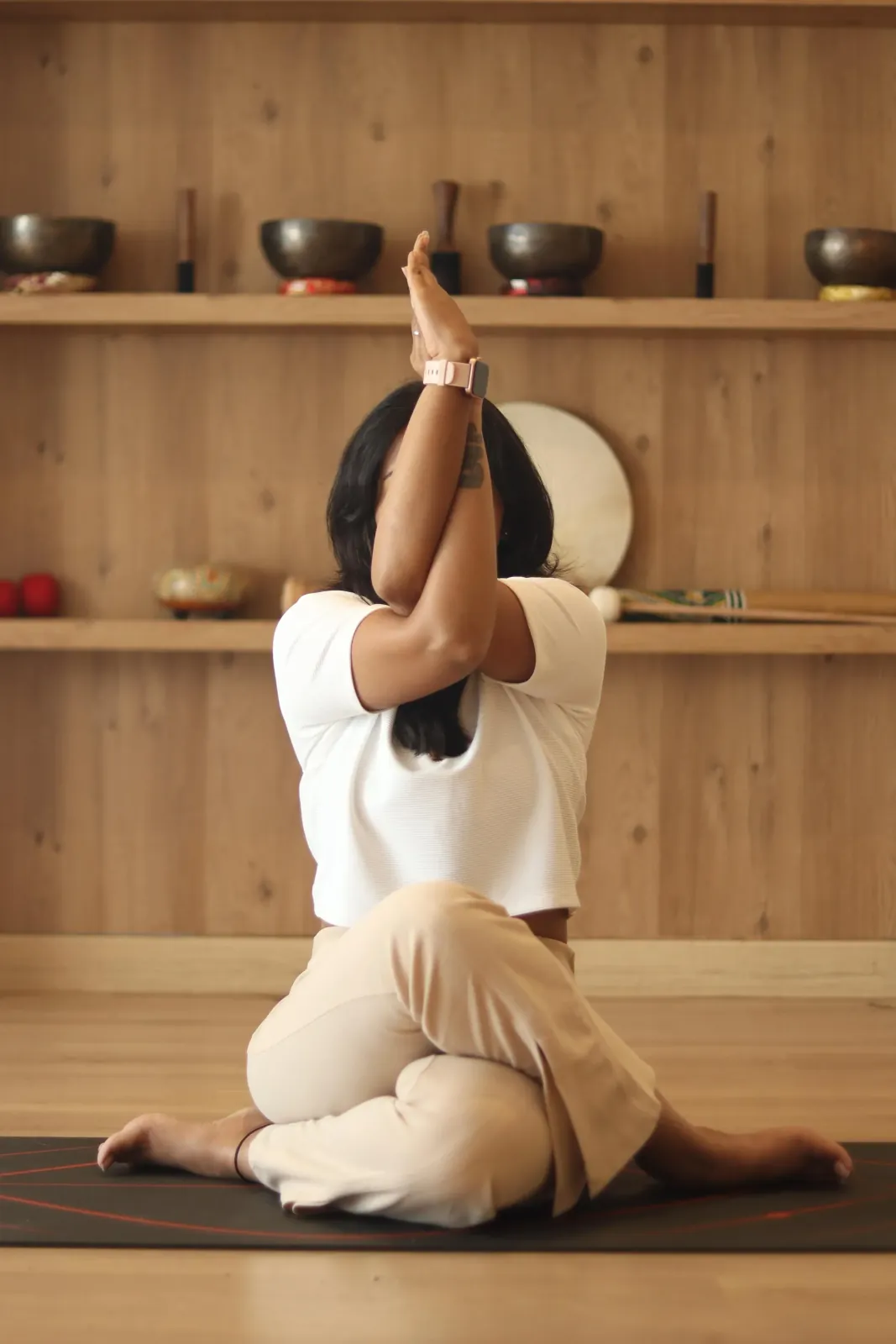 Who should join the 100-hour yoga teacher training